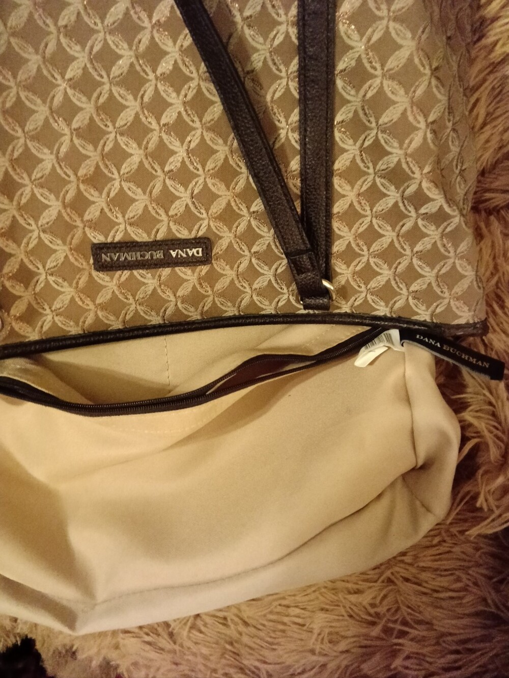 Dana Buchman Tote Bag AND Matching Wallet - Picture 12 of 15